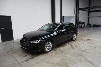 damaged passenger cars Audi A4 AVANT 2023/1
