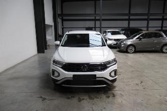 Volkswagen T-Roc LIFE picture 7