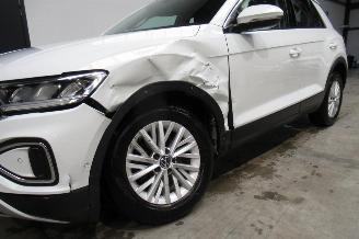 Volkswagen T-Roc LIFE picture 8