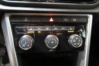 Volkswagen T-Roc LIFE picture 29