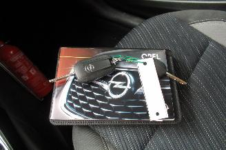 Opel Crossland DESIGN picture 29