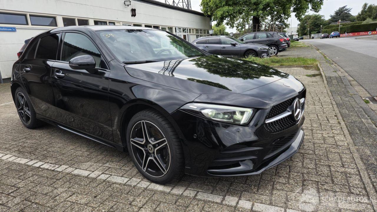 Mercedes A-klasse A250e AMG*Panorama*Multibeam*