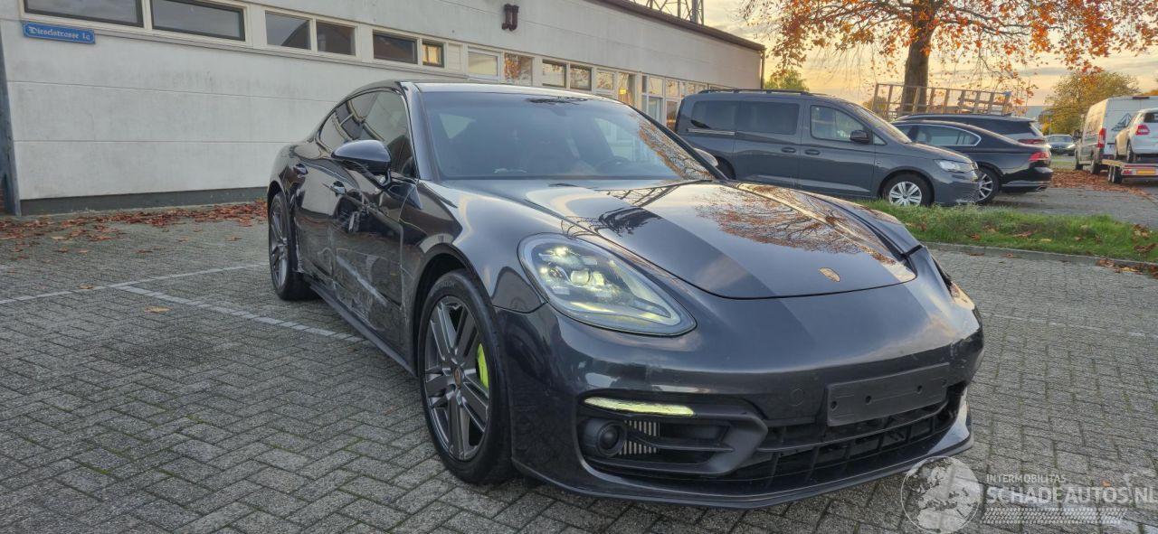 Porsche Panamera 4E-Hybride*Platinium*Panoramaschuifdak*Luchtvering*HeadUp*Sport Chrono Paket Plus*Ambiente*Bose Soundsystem*ACC*Camera Surround View*