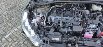 Toyota Corolla Cross Hybride*Digitaal cockpit*LED*Camera*Panoramaschuifdak* picture 6