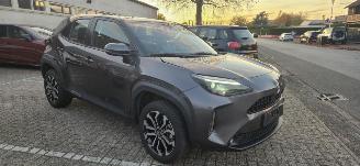 uszkodzony samochody osobowe Toyota Yaris Cross 1.5L Hybride Automaat*LED*Camera*KeylessGo*Stoelverwarming*DAB*Airco* 2023/6