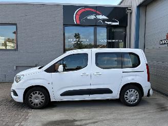krockskadad bil auto Opel Combo OPEL COMBO 1.5D 2019 2019/7