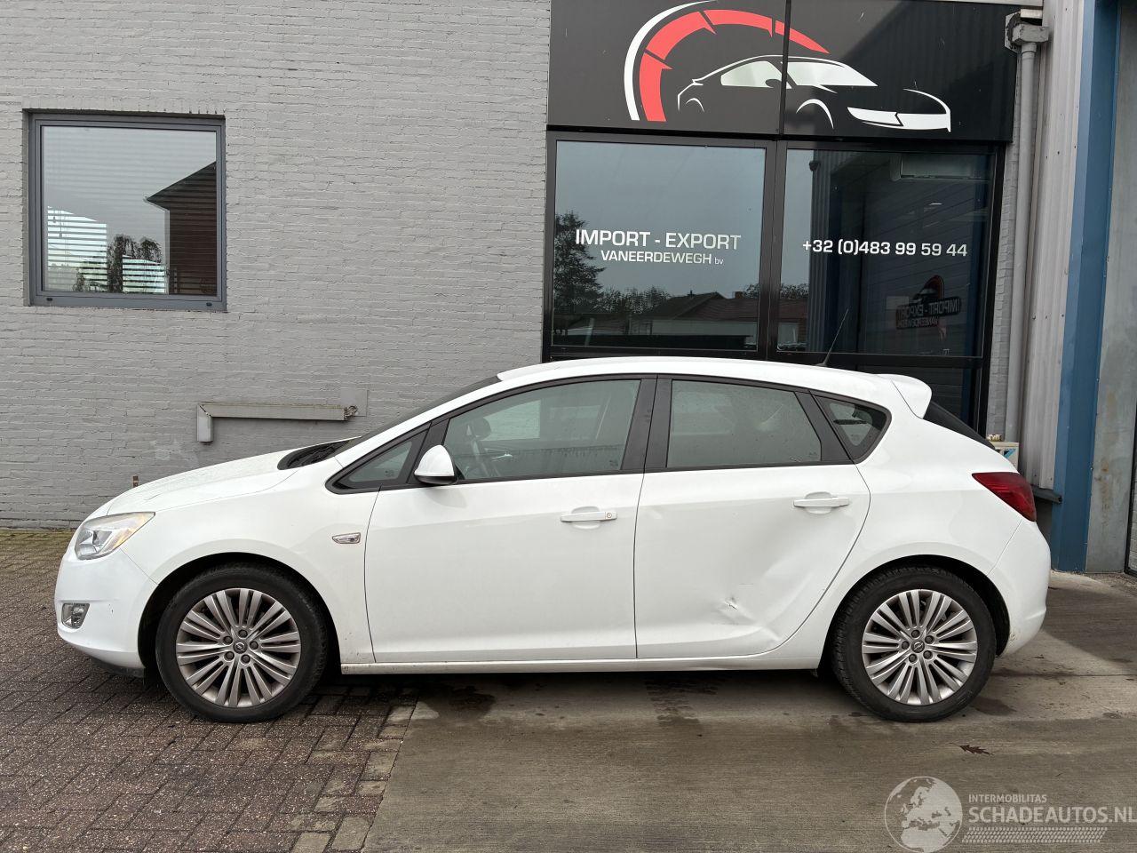 Opel Astra OPEL ASTRA 1.3D 2011