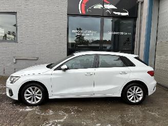 Vaurioauto  passenger cars Audi A3 AUDI A3 2.0TDI 2020 2020/11