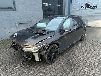 Schadeauto Volkswagen Golf VW GOLF 8 2.0TDI DSG R LINE 2023/1