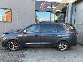 Unfallwagen Ssang yong Rodius SSANGYONG RODIUS 2.2D 2017 7 ZIT 2017/6