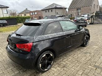 Audi A1 AUDI A1 1.6TDI DSG 2013 picture 8