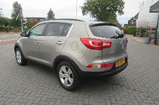 Kia Sportage 1.7 CRDI Super Pack picture 4