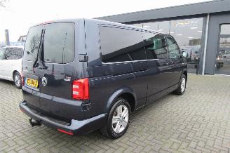 Volkswagen Transporter 2.0 TDI DSG L2H1 DC Highline picture 4