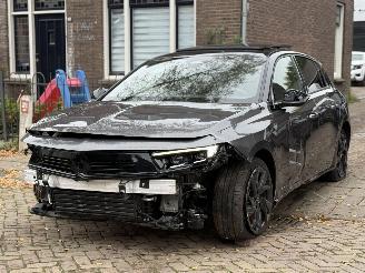 Coche accidentado Opel Astra hybrid 1.6 ULTIMATE 132 kw AUTOMAAT NEW MODEL 2023/1