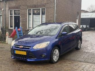 škoda osobní automobily Ford Focus Wagon 1.0 EcoBoost Trend 2013/1