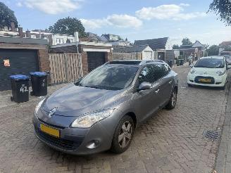 Coche accidentado Renault Mégane 1.4 TCe Dynamique 2012/1