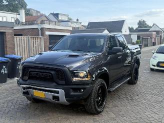 krockskadad bil auto Dodge Ram 5.7 V8 4x4 Crew Cab REBEL 2016/1