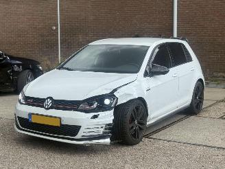 Auto incidentate Volkswagen Golf 2.0 TSI GTI Performance NAp!!!! 2014/1
