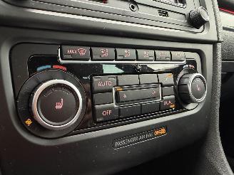 Volkswagen Golf 2.0 GTI 211 PK picture 22