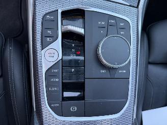 BMW 3-serie 320e M PAKKET New model! picture 27