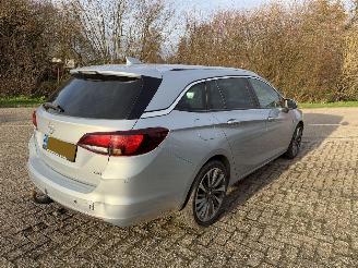 Opel Astra 1.6 Cdti SPORTS TOURER+ picture 5