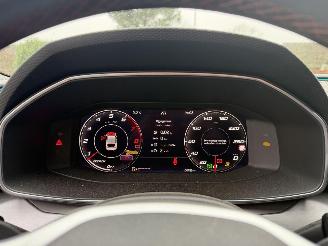 Seat Leon 1.5 eTSI FR AUTOMAAT picture 26