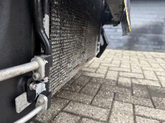 Volkswagen Golf 2.0 TSI R 4Motion picture 16