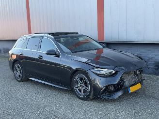 skadebil auto Mercedes C-klasse 220 d 4MATIC AMG Line 2022/1