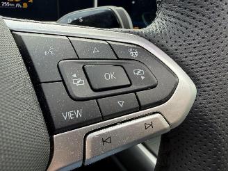 Volkswagen Passat 1.5 eHybrid R LINE picture 26