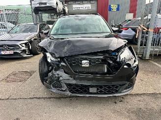krockskadad bil auto Seat Arona 1.0 Style 2023/3