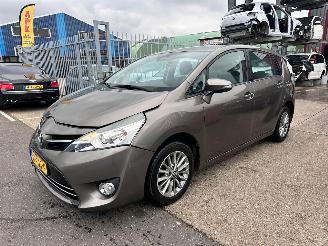 Uttjänta bilar auto Toyota Verso 1.6 VVT-i 59.000KM 2016/4