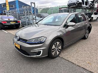 Voiture accidenté Volkswagen Golf 1.4 TSI / GTE / DSG 2015/5