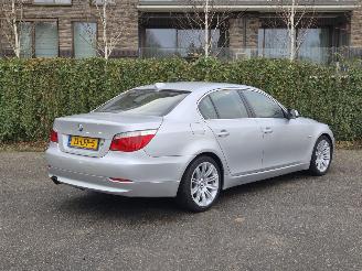 BMW 5-serie 520i AUTOMAAT / LEER / NIEUWSTAAT picture 5