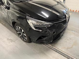 Renault Clio  picture 3