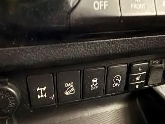 Toyota Hilux  picture 14