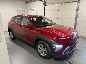 Vaurioauto  passenger cars Hyundai Kona  2024/8