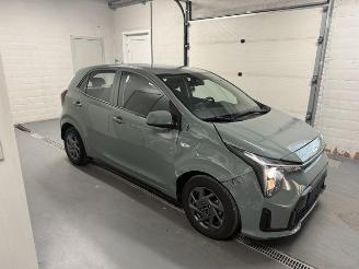 Kia Picanto  picture 1