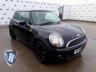 Vrakbiler auto Mini Cooper Mini (R56), Hatchback, 2006 / 2013 1.6 16V One 2010/5