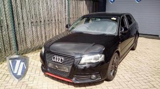 Auto da rottamare Audi A3 A3 Sportback (8PA), Hatchback 5-drs, 2004 / 2013 2.0 TDI 16V 2010/4