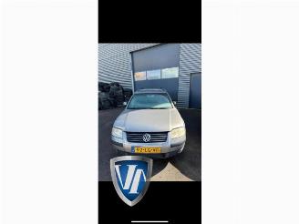Auto da rottamare Volkswagen Passat Passat Variant (3B6), Combi, 2000 / 2005 1.9 TDI 100 2003/1