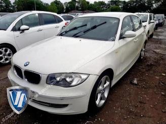 demontáž osobní automobily BMW 1-serie 1 serie (E87/87N), Hatchback 5-drs, 2003 / 2012 118d 16V 2009/9