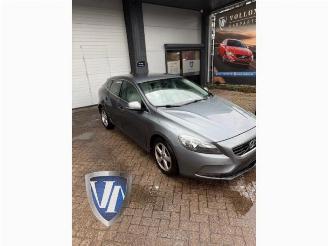 skadebil auto Volvo V-40 V40 (MV), Hatchback 5-drs, 2012 / 2019 2.0 D4 16V 2015/7