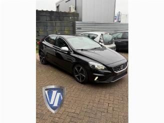 Volvo V-40 V40 (MV), Hatchback 5-drs, 2012 / 2019 2.0 D2 16V picture 2