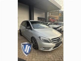 Mercedes B-klasse B (W246), Hatchback, 2011 / 2018 1.6 B-180 BlueEFFICIENCY Turbo 16V picture 1