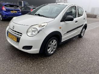 Damaged car Suzuki Alto 1.0 5drs 2011/1