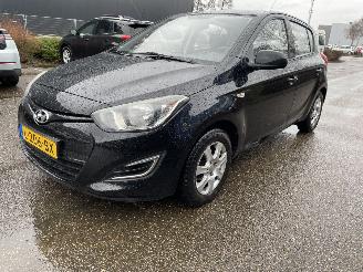 škoda osobní automobily Hyundai I-20 1.2 5drs 2013/10