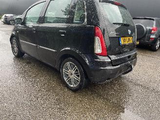 Damaged car Lancia Musa 1.4 aut. 2010/10