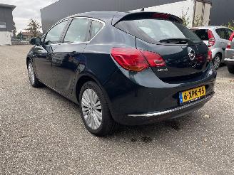 Damaged car Opel Astra 1.4T 2014/6