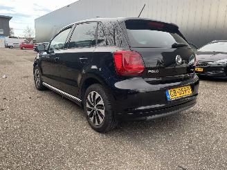 krockskadad bil auto Volkswagen Polo tsi 70kw 2015/9