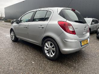 krockskadad bil auto Opel Corsa 1.2 5drs 2014/10